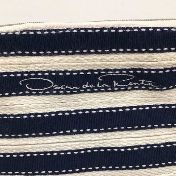 Oscar de la Renta Navy Blue and Cream Striped Padded Makeup / Cosmetic Bag - Picture 2 of 16